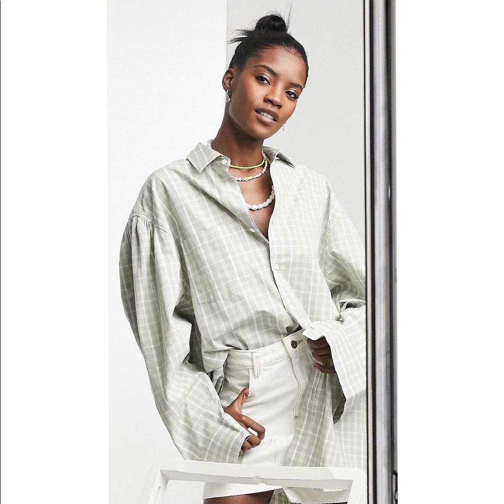 Balloon sleeve shirt